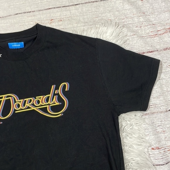 3.Paradis Graphic Cursive Logo Crewneck Short Sleeve Tee - Picture 9 of 11